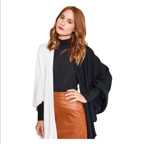 Donni Charm x Rachel Zoe Jackets & Blazers - 🎊SOLD OUT🎊Donni Charm x Zoe Report Cape